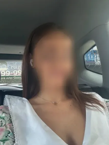 Alina, 35