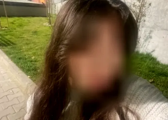 Anja, 22