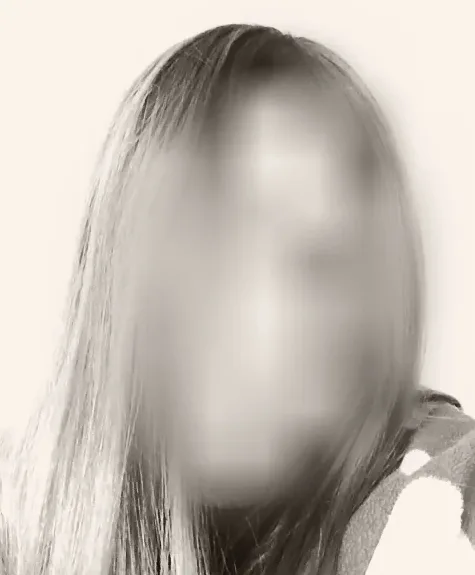 Antonia, 34