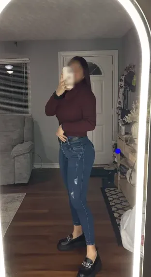 Cara, 29