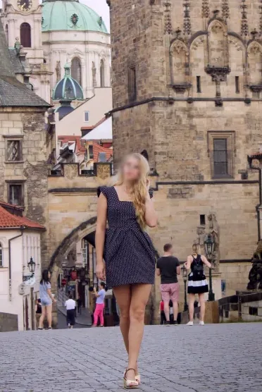 Elena, 29