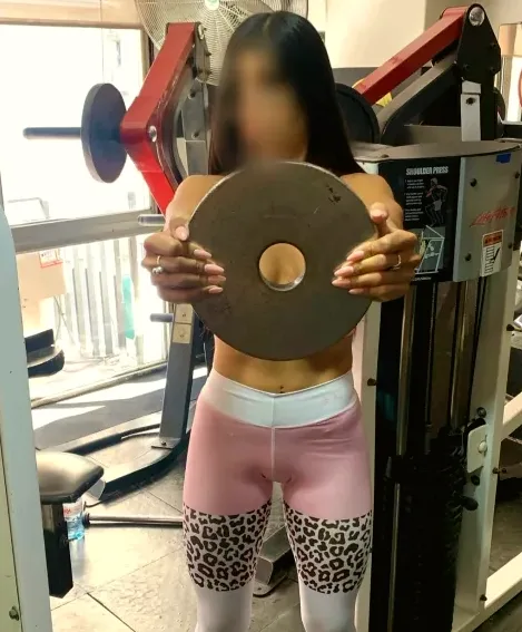 Fabienne, 29