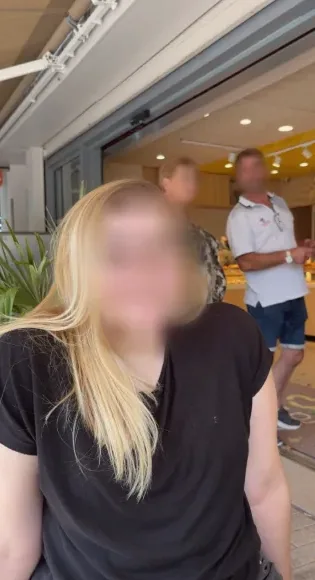 Ida, 21