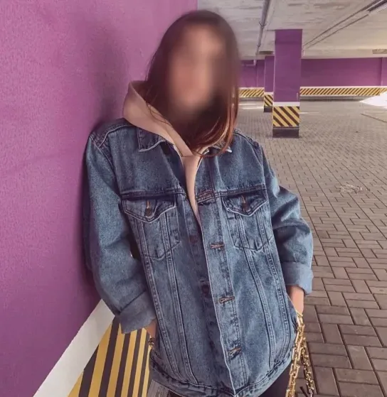 Isabell, 31
