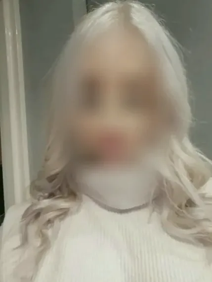 Janina, 30