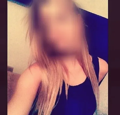 Lucia, 36