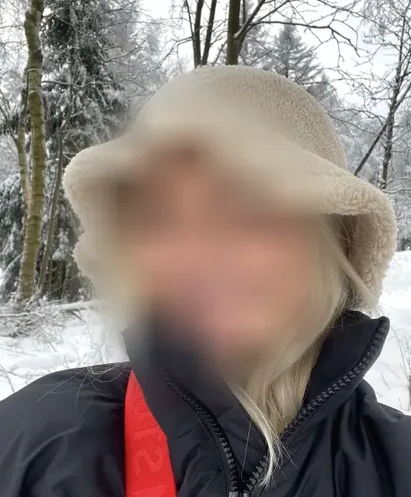 Manuela, 20