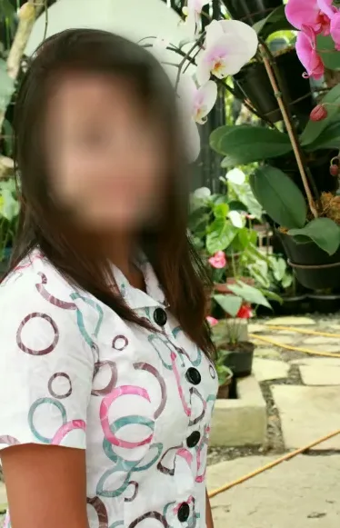 Nicole, 30