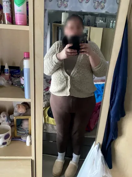 Nina, 39