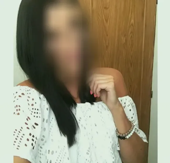 Pia, 34