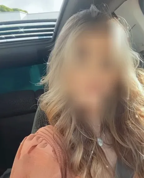 Thea, 28